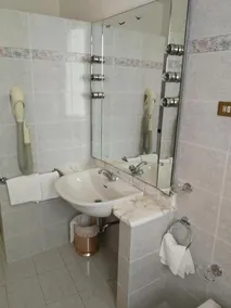 Albergo Miramonti - Image 3