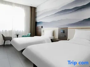 Cityview Westbank Hotel - Image 2