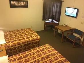 Sidney Motor Lodge - Image 2