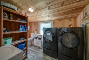 Moonshiner's Cabin Minutes From Two Wheels! - Image 5