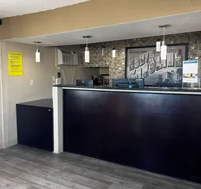 Super 8 Fort Bragg - Image 4