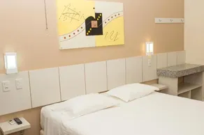 Hotel Formula 4 - Image 4
