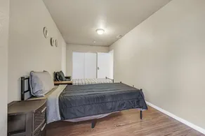 Charming 4BR San Diego Home - Image 3