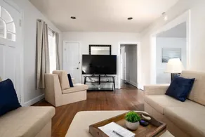 21st Ave Bham Bungalow - Image 3