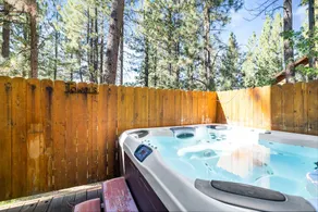 Starlight Summit -Walk to Slopes, Hot Tub, Pool Table - Image 2