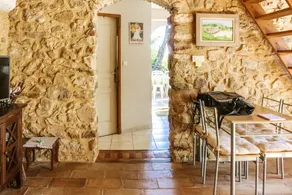 Maison d'une chambre avec piscine partagee terrasse amenagee et wifi a Pougnadoresse - Image 4
