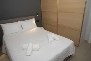 Friends Luxury Apartment In Marousi - Image 5