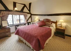 Wesley House - Image 4