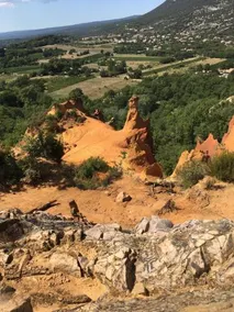 Villa de 300 m au coeur du Luberon au calme sans vis Ã  vis 5 chambres - Image 3
