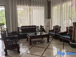 Youdu Business Hotel - Image 2