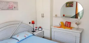 A Beautiful Sea side Penthouse - Image 2