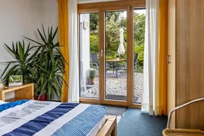Geraumige Ferienwohnung mit Garten - Image 5