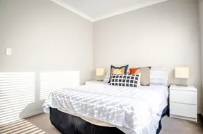 VIP Stays Modern Watson Place - Image 2