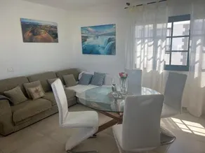 Las Rosas Apartment - Image 4