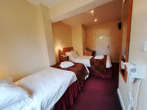 Heath Lodge Hotel Nr Nec - Image 5
