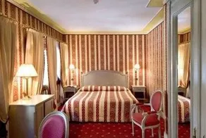 Ca'Lucatello TownHouse - Image 2
