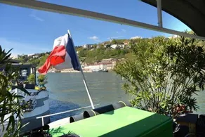 studios peniche Lyon centre Vieux Lyon Confluence - Image 3