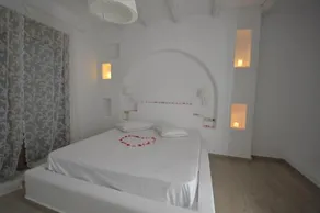 Bianca Suite & Home - Image 4