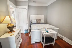 Historic St Augustine Getaway Near Downtown 2 Bedroom Cottage - Image 4