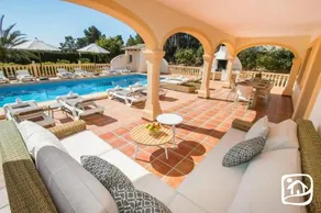 Abahana Villas Summertime - Image 5