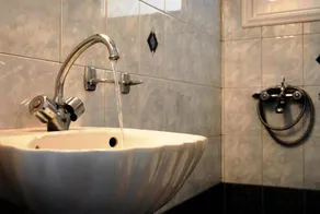 Amaryllis Hotel - Image 2