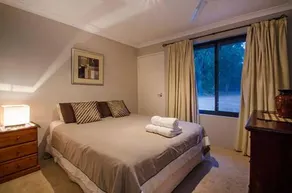 Yallingup Pet Friendly Bush Retreat - Image 4