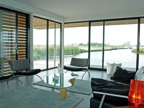 House boat in Goengahuizen with sauna - Image 3