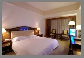 Jinpu Hotel Guilin - Image 2