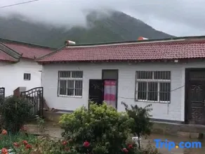 Wuyuan Wanxiang Farmhouse - Image 5