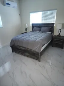Ellies Place - Image 2