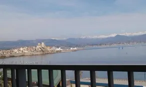 Antibes: A nest perched on the sea! - Image 5