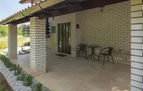 Beautiful Home in Katun Lindarski With Wifi and 6 Bedrooms - Image 3