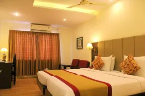 Hotel Yasodha Towers - Image 3