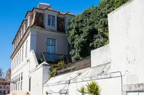 Lisbon Old Town Hostel - Image 3