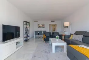 11226 - Modern beach side duplex penthouse. - Image 3
