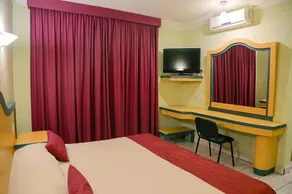 Hotel Madrid Minatitlan - Image 3