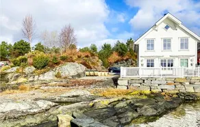 Stunning Home In Mosterhamn With Kitchen - Image 2