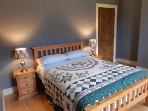 Whitethorn Lodge, Farm B&B, Lackafinna - Image 2