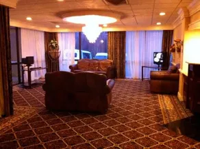 Governor's Inn & Suites - Image 3