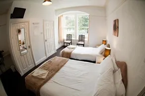 Stanley View Guest House - Image 5