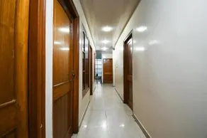 Hotel Sahil Plaza by OYO Rooms - Image 5
