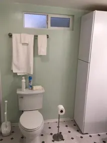 Glendale Guest House - Image 5