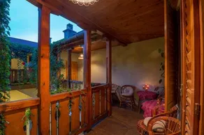 Villa Petra - Image 2