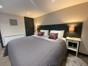 The Mews Apartment - Image 2