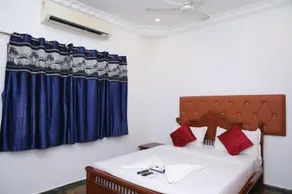 JPR VILLA HOMESTAY - Image 4
