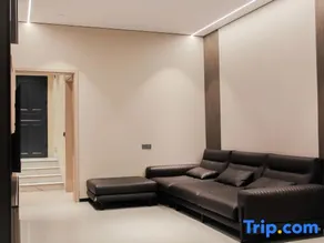 Ru You Yuan Boutique Homestay (Xiandu Scenic Area Branch) - Image 3