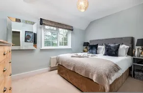 Crazy fox Rooms in Berkshire - Image 5