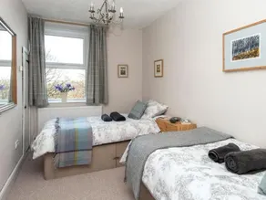 Chandlers Cottage Settle - Image 2