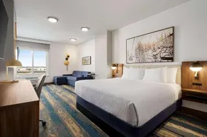 LaQuinta by Wyndham Parker - Image 3