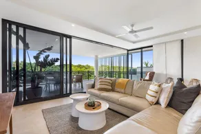 Seanna Bokarina Beach - Image 5